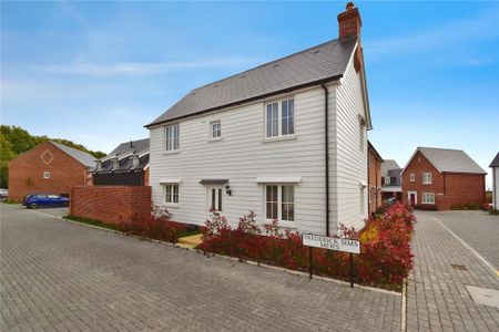 2 bedroom end of terrace house to rent - Photo 2