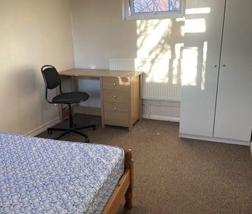 1 bedroom semi-detached house to rent - Photo 4