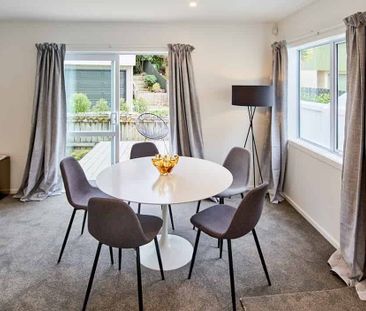 NEAT AND TIDY THREE BEDROOM HOME: - Photo 1