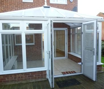Semi-detached house to rent on - Photo 5