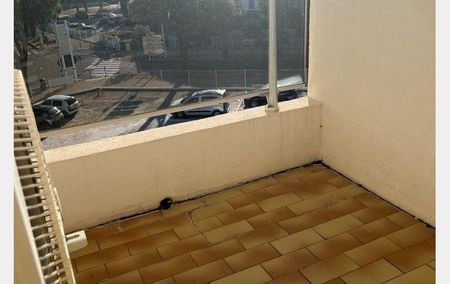 Location Appartement P2 vue Port - double garage - cave Le grau-du-roi - Photo 4