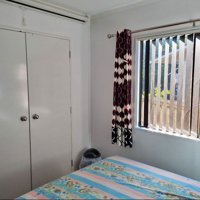 Charming 3BR Home in Papatoetoe - Photo 1