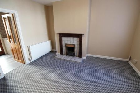 108 Gregg Street, Lisburn, BT27 5AW - Photo 4