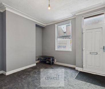 4 bedroom terraced house to rent - Photo 4