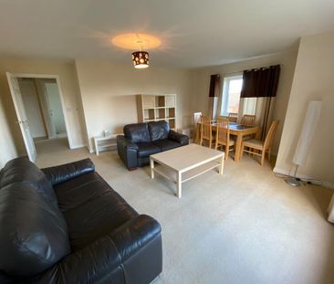2 bedroom flat to rent - Photo 3