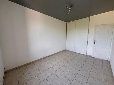Location Appartement 3 pièces Meublé 58m² MOLIERES SUR CEZE 30410 - Photo 4