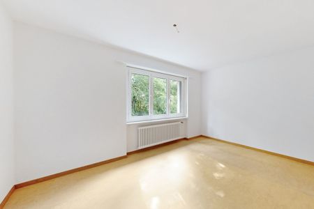 Behagliche Wohnung im Hochparterre und ruhiger Wohnlage - Photo 3