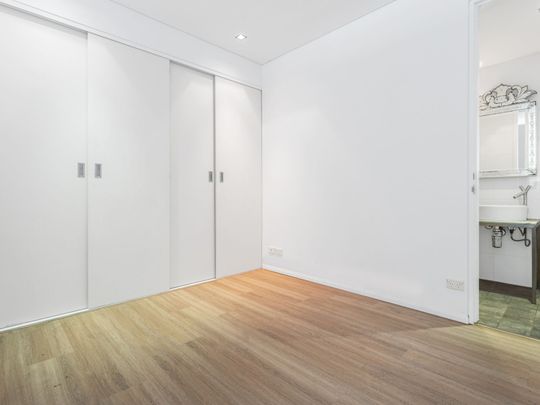 206/21 Brisbane St, Surry Hills NSW 2010 - Apartment For Rent | Domain - Photo 1