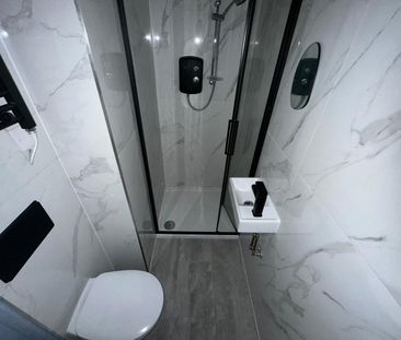 Studio Flat, Neuchatel Road, SE6 - Photo 4