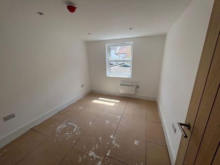 2 bedroom maisonette to rent - Photo 3