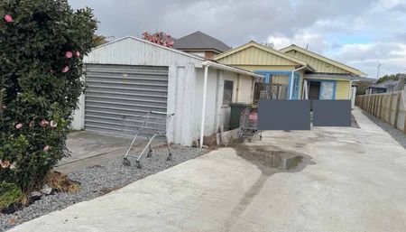 Close to Westfield mall & within good school zones - Photo 5