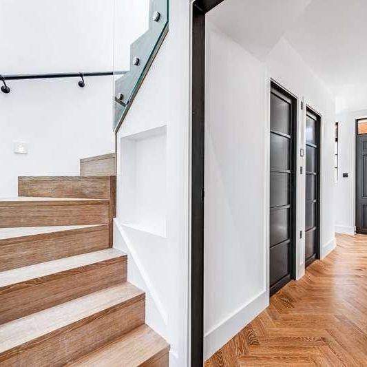 Church Road, Hanwell, London, W7 - Photo 1