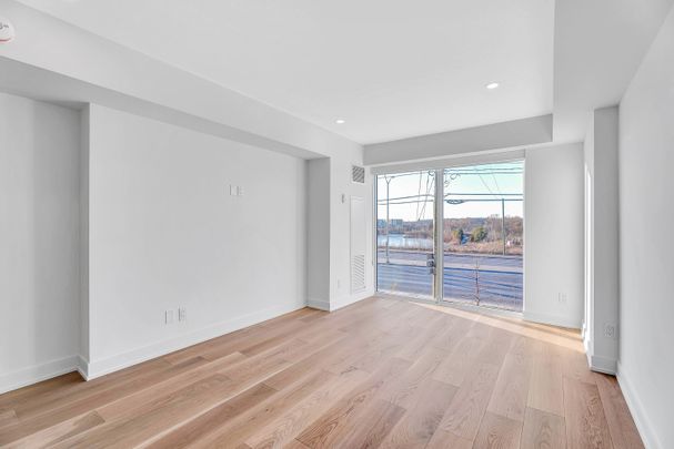 For Lease - 2489 Taunton Road Unit# 101, Oakville, Ontario - Photo 1