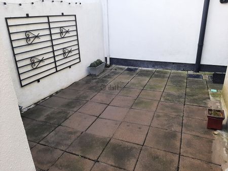 House to rent in Dublin, Dún Laoghaire - Photo 3