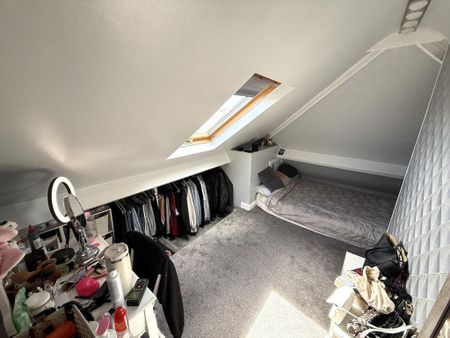 2 bedroom semi-detached house to rent - Photo 2