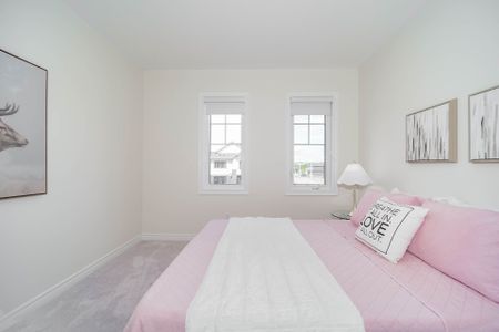 For Lease - 29 Kingsbury Trail, Barrie, Ontario - Photo 5