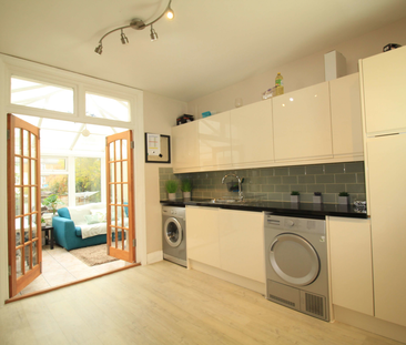 Chinbrook Road Room 7 - Photo 5