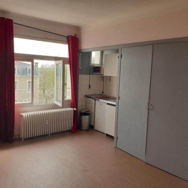 Location Appartement 1 pièce 22m² POITIERS 86000 - Photo 1