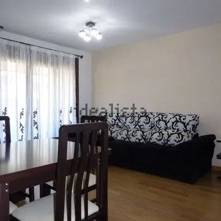 Alquiler de piso en Calle Poetisa Alfonsina Domínguez, 3 - Photo 1