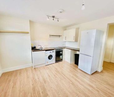 Cora Street, Barry, CF63 - Photo 2