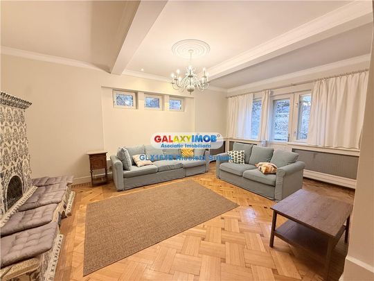 Arcul de Triumf-Domenii -- Apart. in Vila cu caracter, restaurat, eleg - Fotografie 1