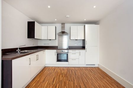 2 bedroom apartment to rent - Photo 4