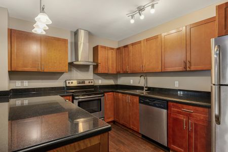 For Lease - 539 Armstrong Road Unit# 418, Kingston, Ontario - Photo 3