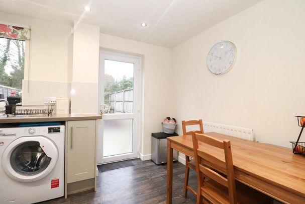 2 bedroom semi-detached house to rent - Photo 1