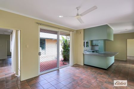 27 Glencoe Court - Photo 5