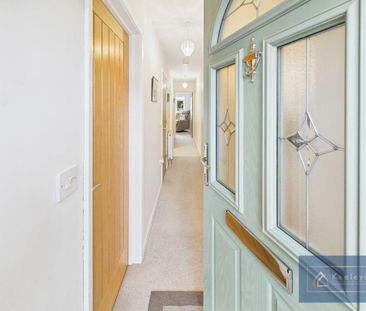 2 bedroom detached bungalow to rent - Photo 1