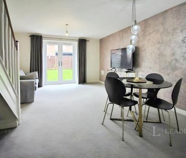 2 bedroom terraced house to rent - Photo 1