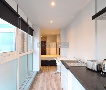 Studio to rent - Photo 6