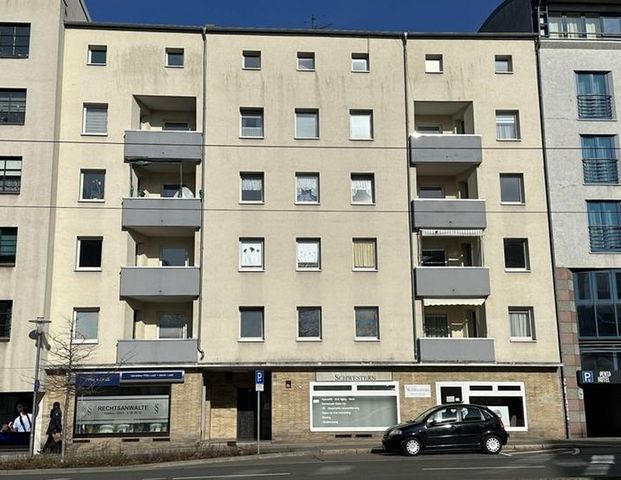 Großräumige 3-Zimmer-Wohnung in zentraler Lage von Braunschweig - Photo 1