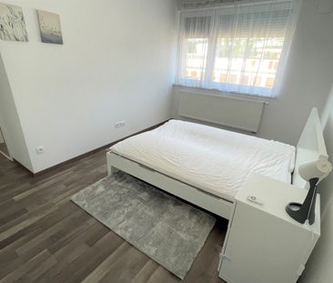 2 IZB. BYT S BALKÓNOM A GARÁŽOVÝM MIESTOM – Fotografia 1