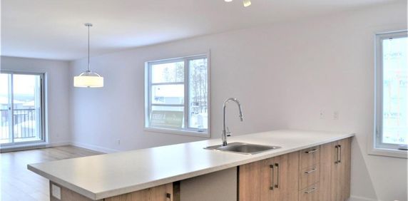 ROC POINTE, grand 4½ à louer, disponible 1er mai 2026 - Photo 2