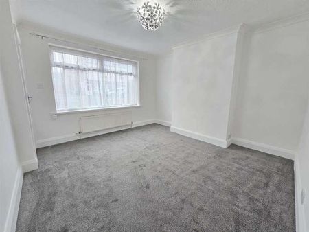 Providence Place, Scarborough, YO11 - Photo 2