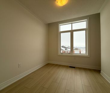 For Lease - 3017 Gatestone Path, Pickering, Ontario - Photo 5