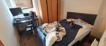 F6, 1 West Luton Place, Adamsdown, Cardiff, CF24 0EW - Photo 4