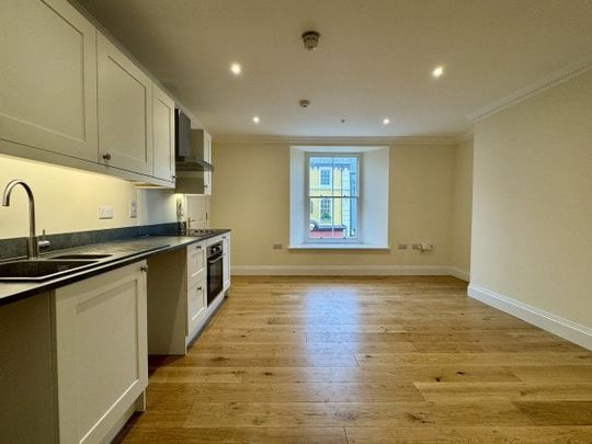 High Street, Narberth, SA67 - Photo 1