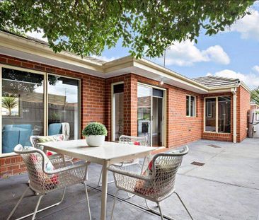 Modern 2-Bedroom Unit in Prime Reservoir Location - Photo 2