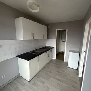 Location Appartement 1 pièce 28m² GERZAT 63360 - Photo 2