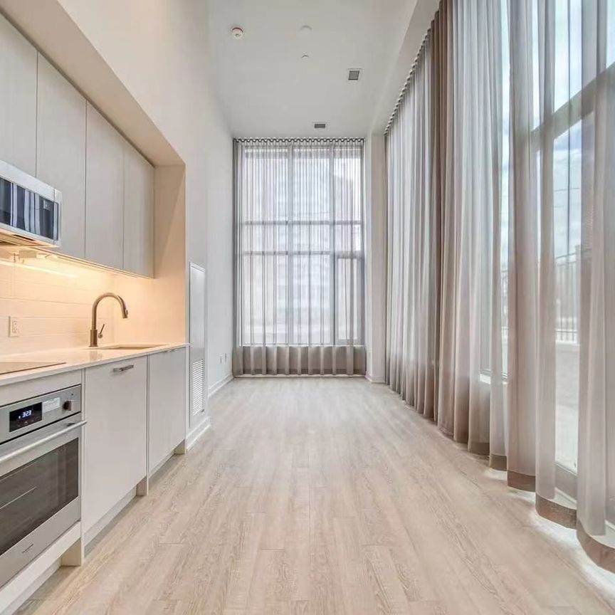 For Lease - 250 Lawrence Avenue Unit# 109, Toronto, Ontario - Photo 1