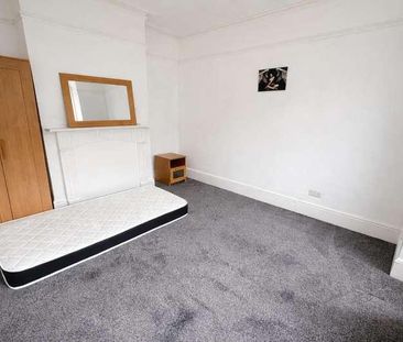 Kings Road, Gosport, PO12 - Photo 1