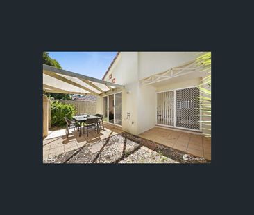 13 Highgate Lane, Robina, Qld 4226 - Photo 2
