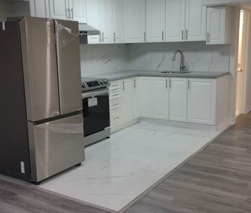 For Lease - 48 Muscovy Drive, Brampton, Ontario - Photo 6