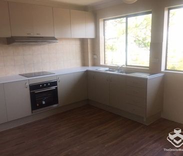 Stunning Unit in Indooroopilly Hot Spot - Photo 5