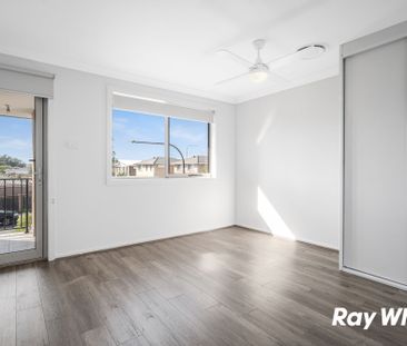 IMMACULATE FIVE BEDROOM FAMILY Home Located in Prime Location of Co... - Photo 5