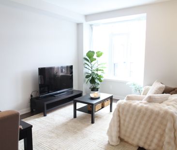 For Lease - 5 John Canning Way, Markham, Ontario - Photo 1