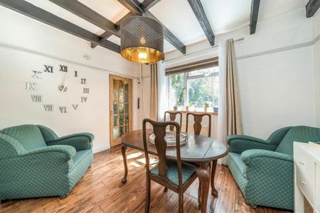 Westhorne Avenue, Eltham, SE9 - Photo 2