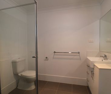 Elegant & Inviting - Photo 6